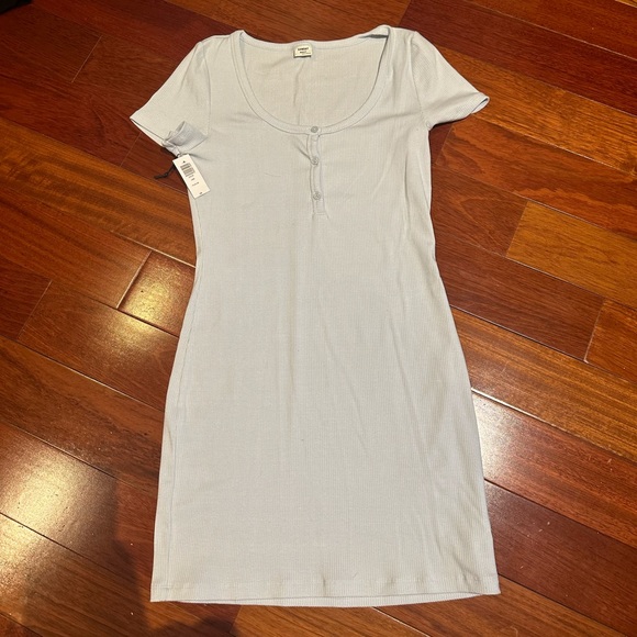 Aritzia Sunday Best JAX Henley mini dress LIGHT BLUE - Picture 3 of 7